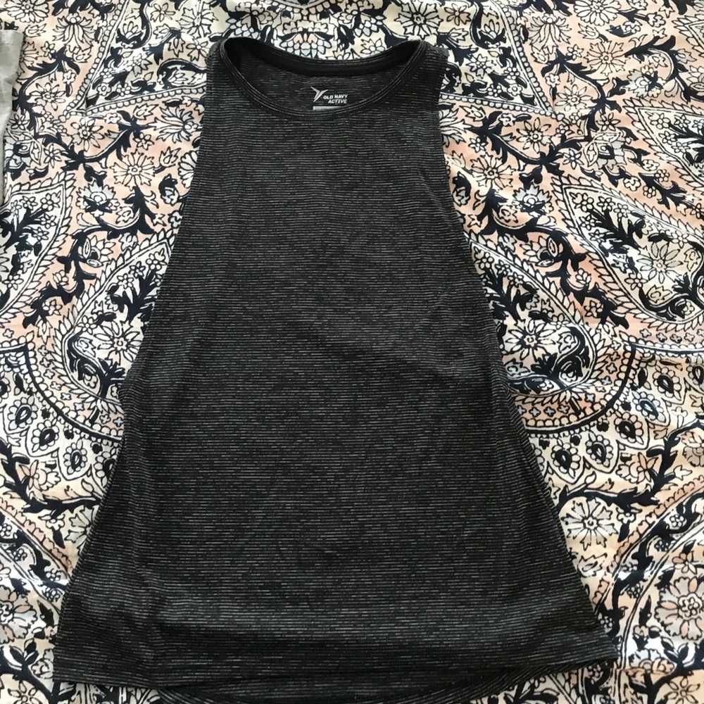 Old Navy Workout Muscle Tee